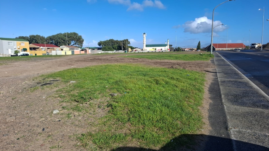 0 Bedroom Property for Sale in Lentegeur Western Cape